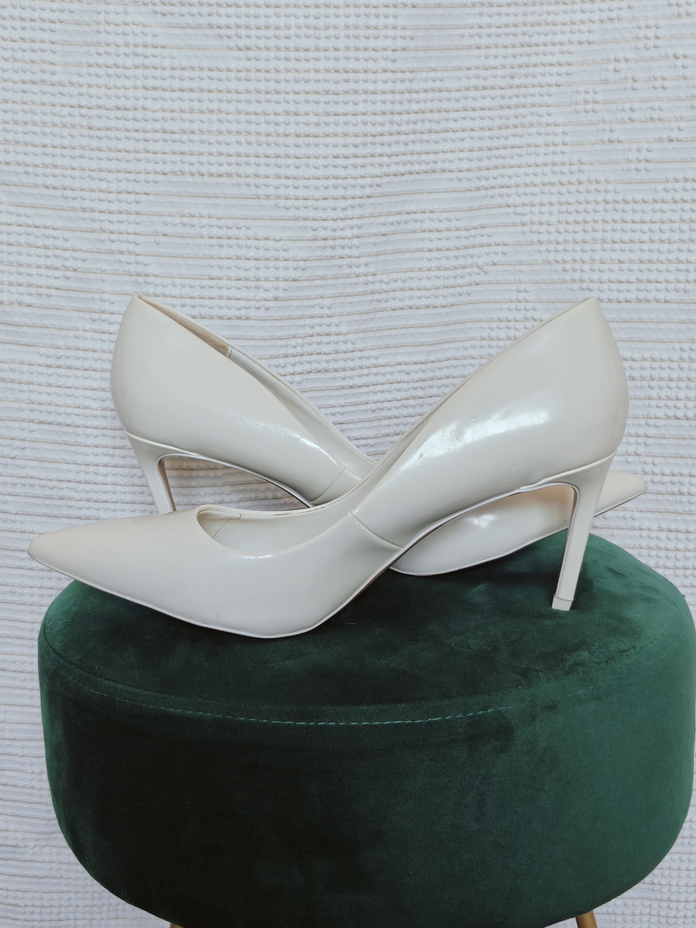 ALDO White Pointed Toe Stiletto Pumps Office Classic Bridal Shoes Size 11 EUC